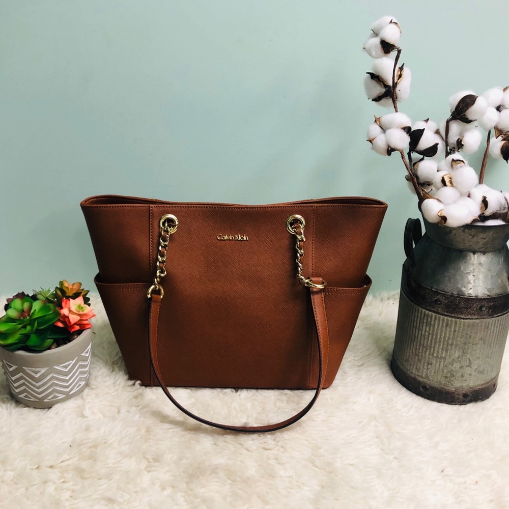 Calvin Klein Women’s Purse | Designer | Fashion | Everyday | Style | Brown